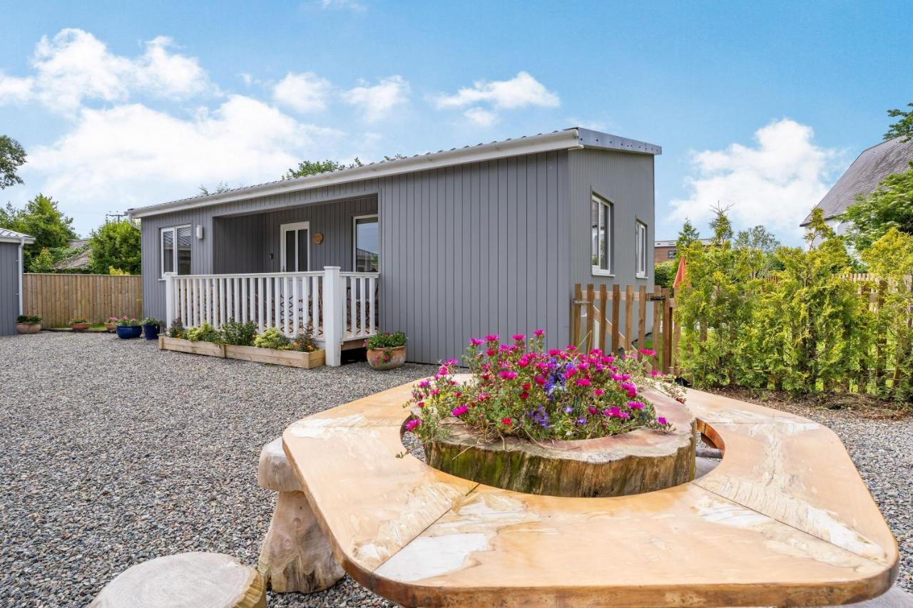 Ramsey Lodge Bier Wood Lodges Tenby Exterior photo