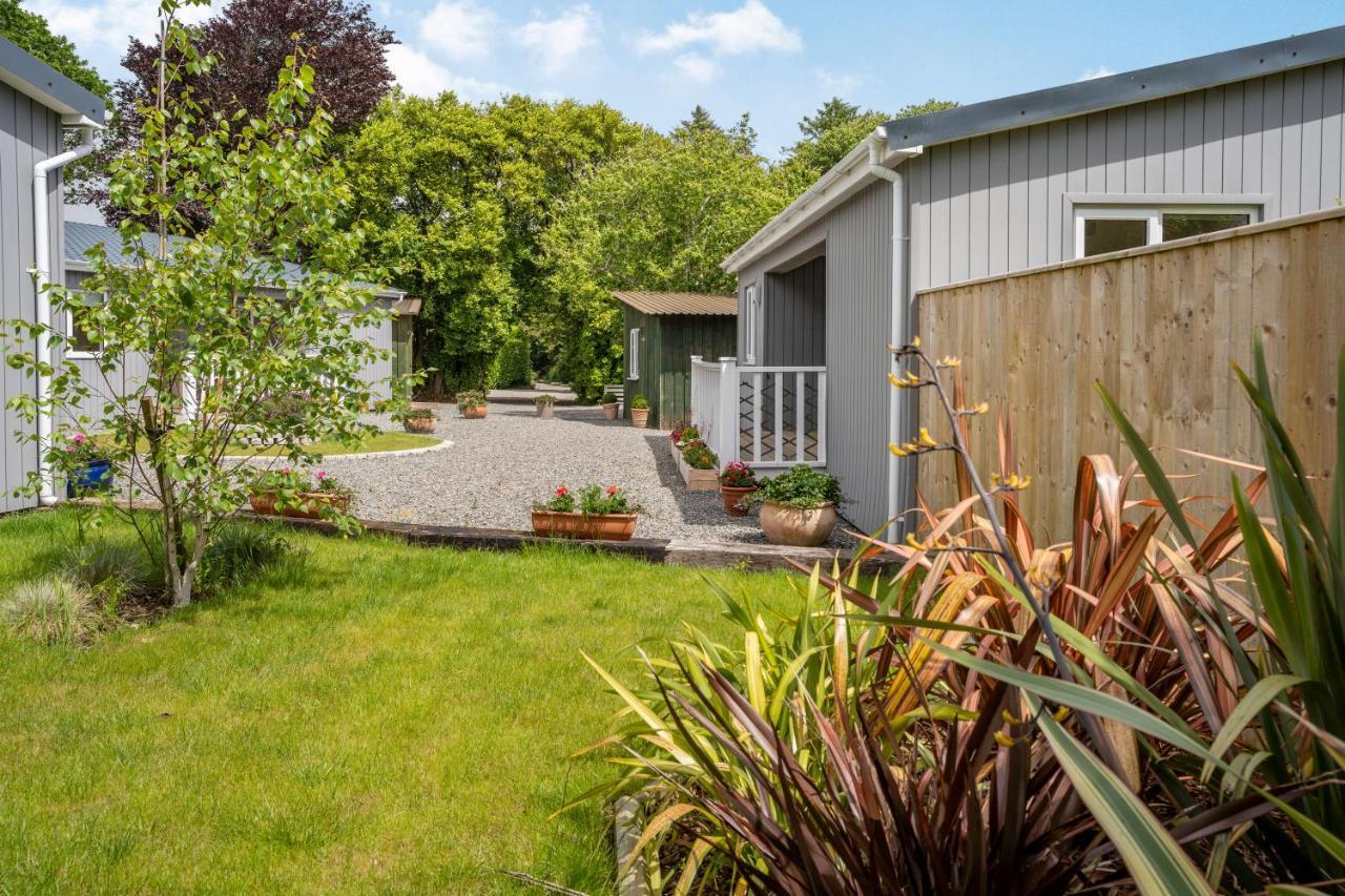 Ramsey Lodge Bier Wood Lodges Tenby Exterior photo